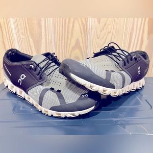 CRAZY CHEAP!! ON Cloud 5; Size 10.5